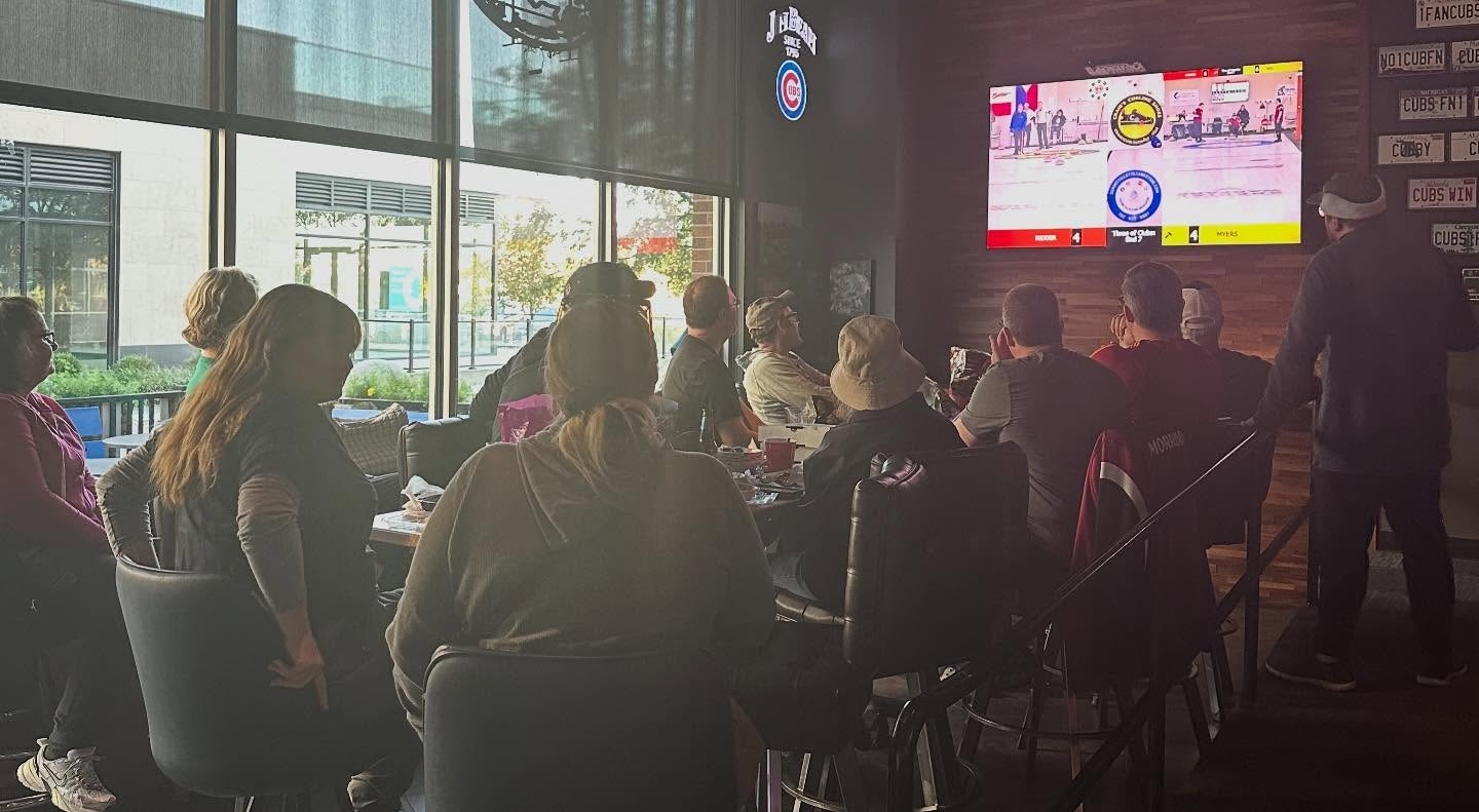 Paulis watch party 20251019a